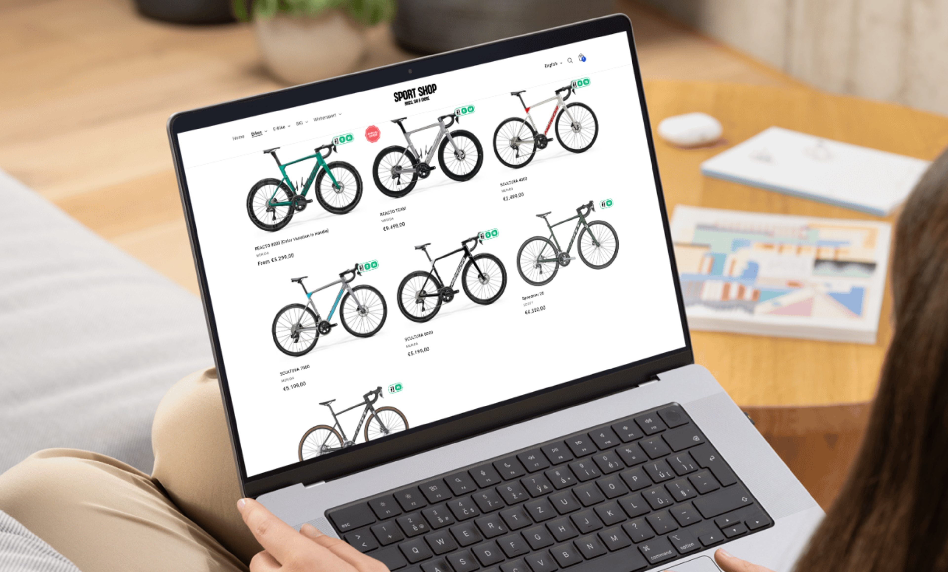 The Smartfit Category Sizing shows at a glance which size is recommended and if the bike is available.