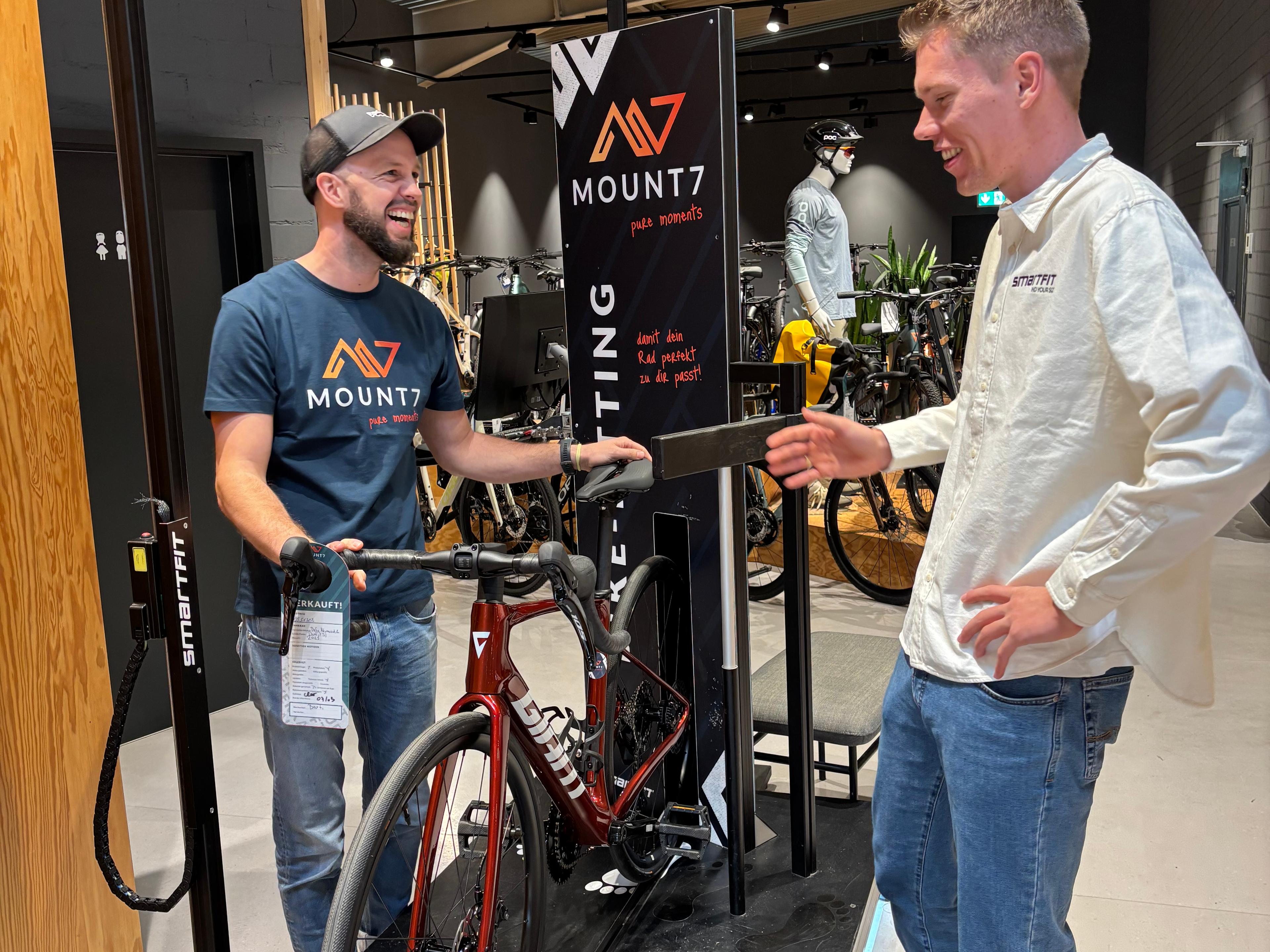 Mitarbeiter von Mount 7 lassen sich einmal im Jahr von Smartfit schulen