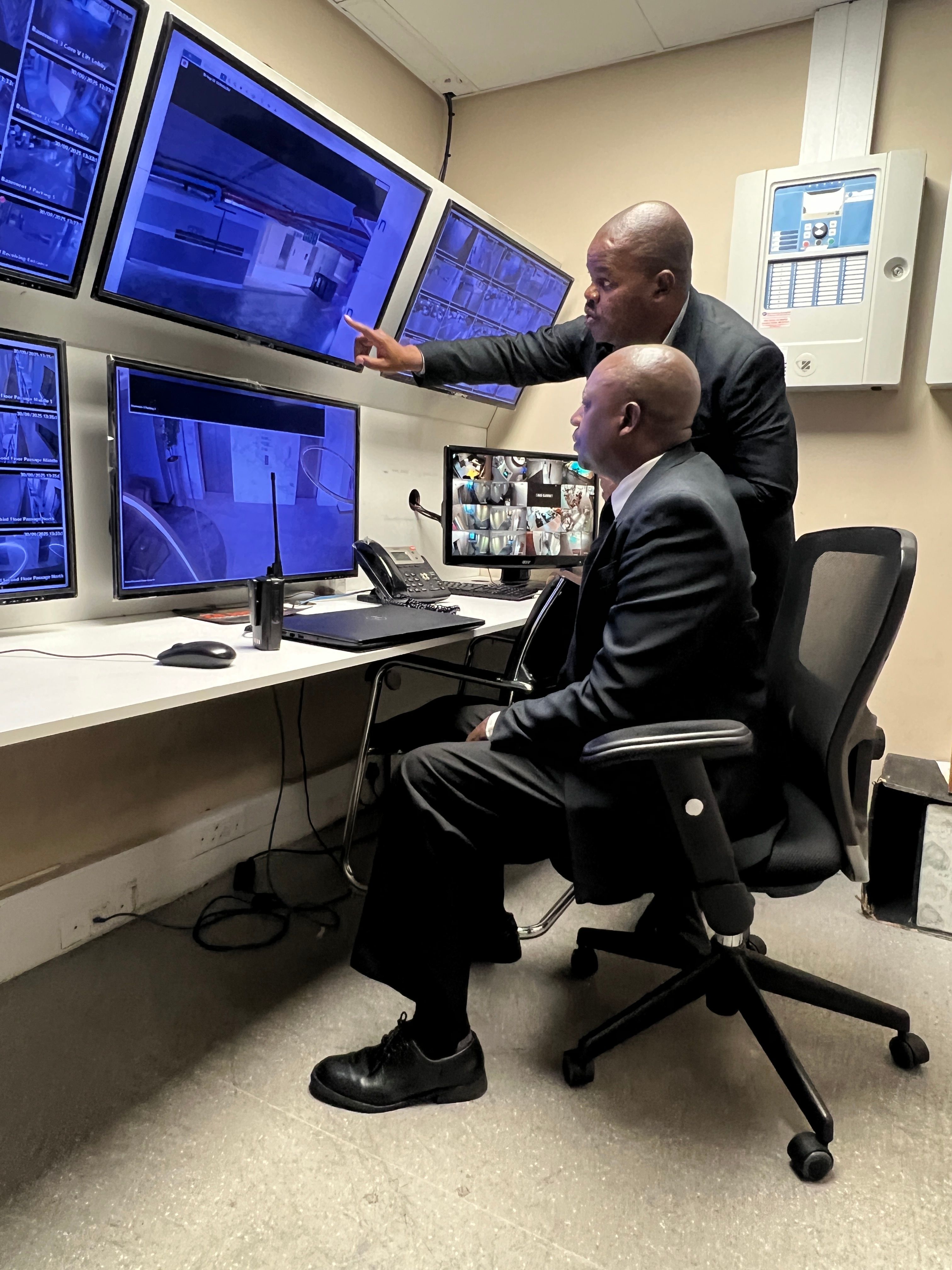 Why Integrated Security Outperforms Traditional Guarding