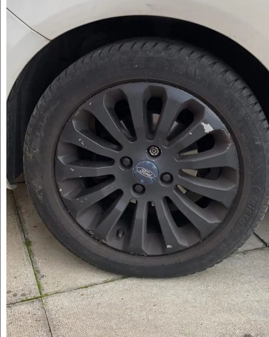 Ford, before: matt black