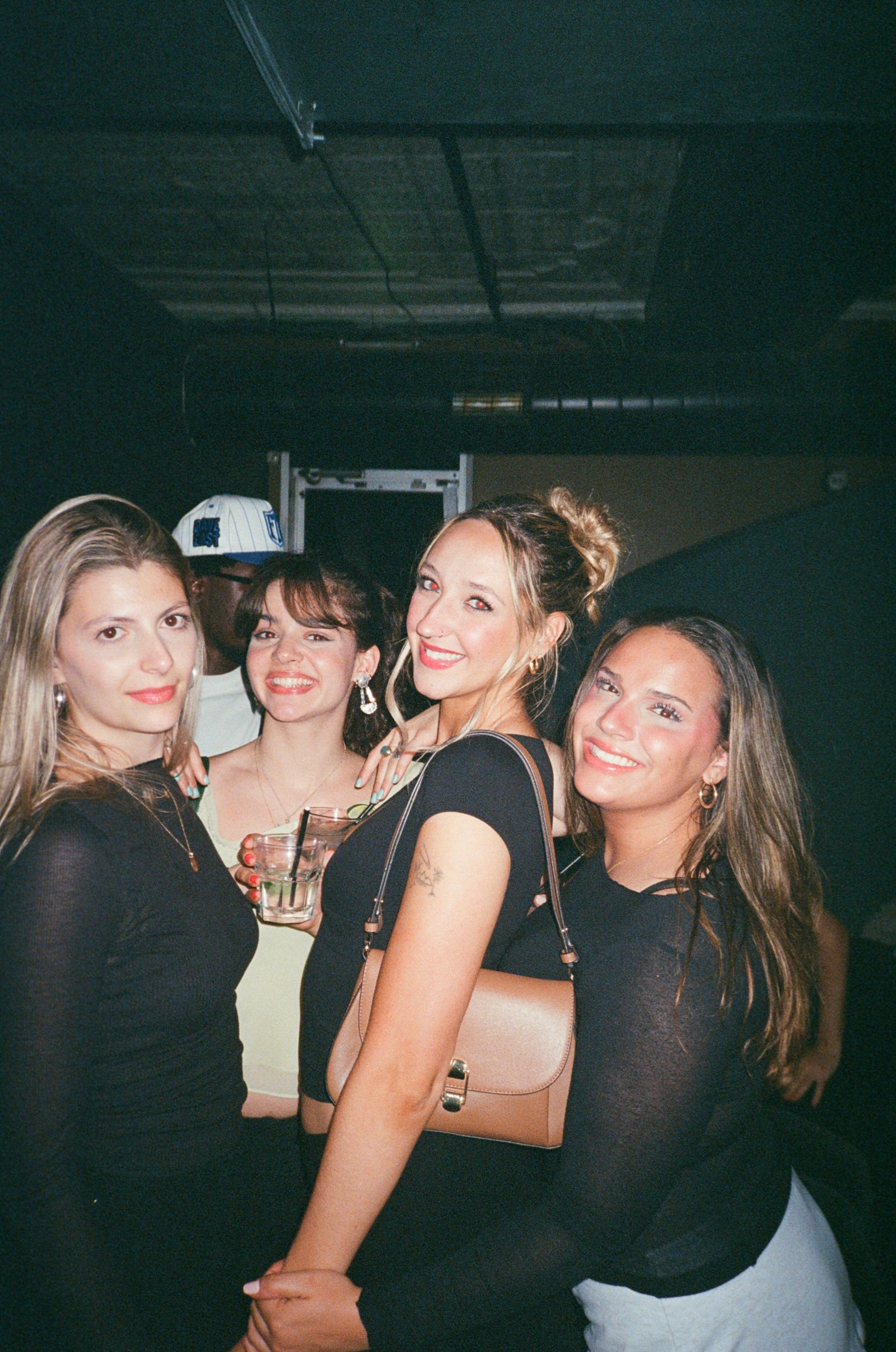 APT200 MTL 26'