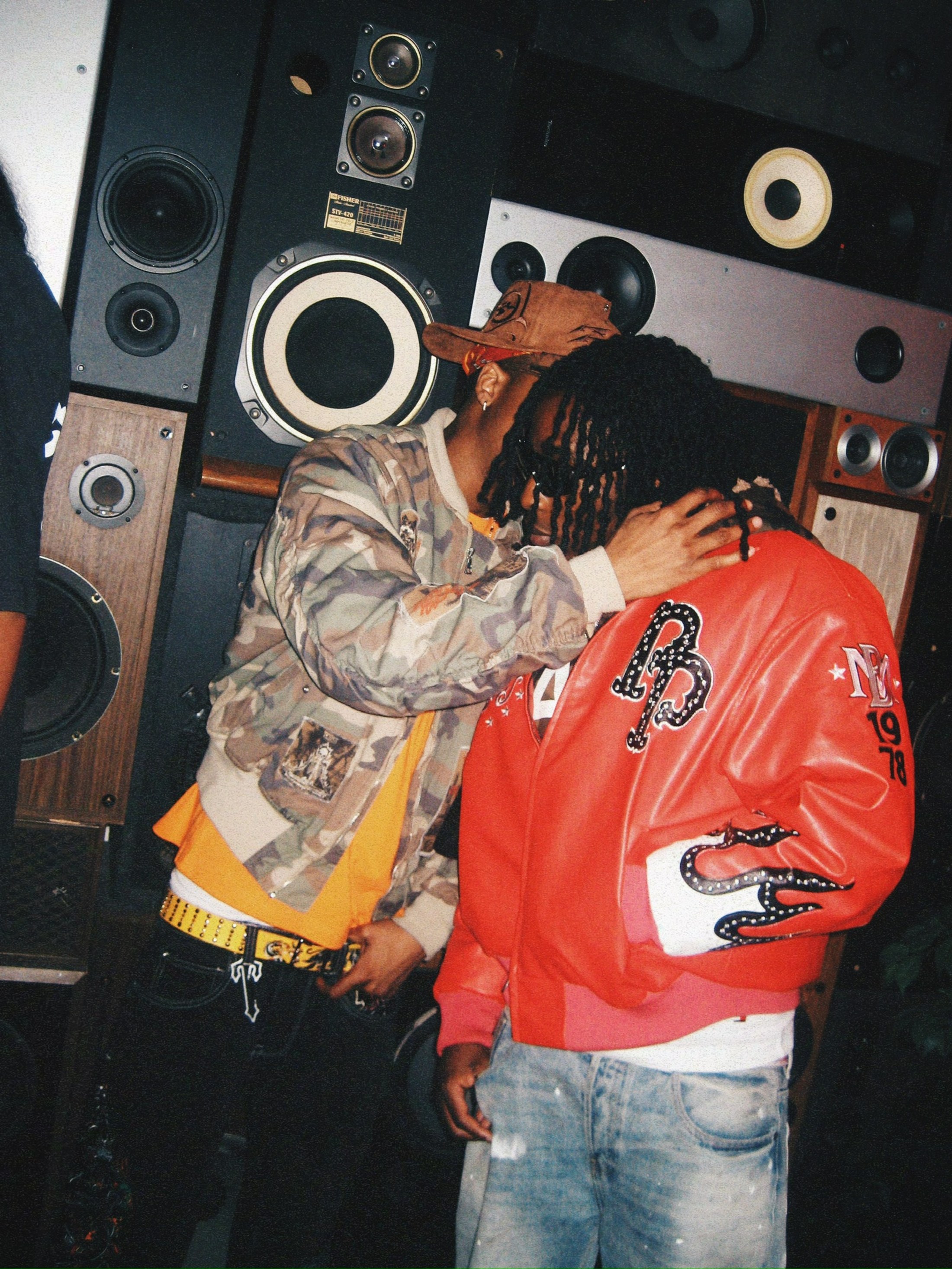 HOUSE PARTY 26'