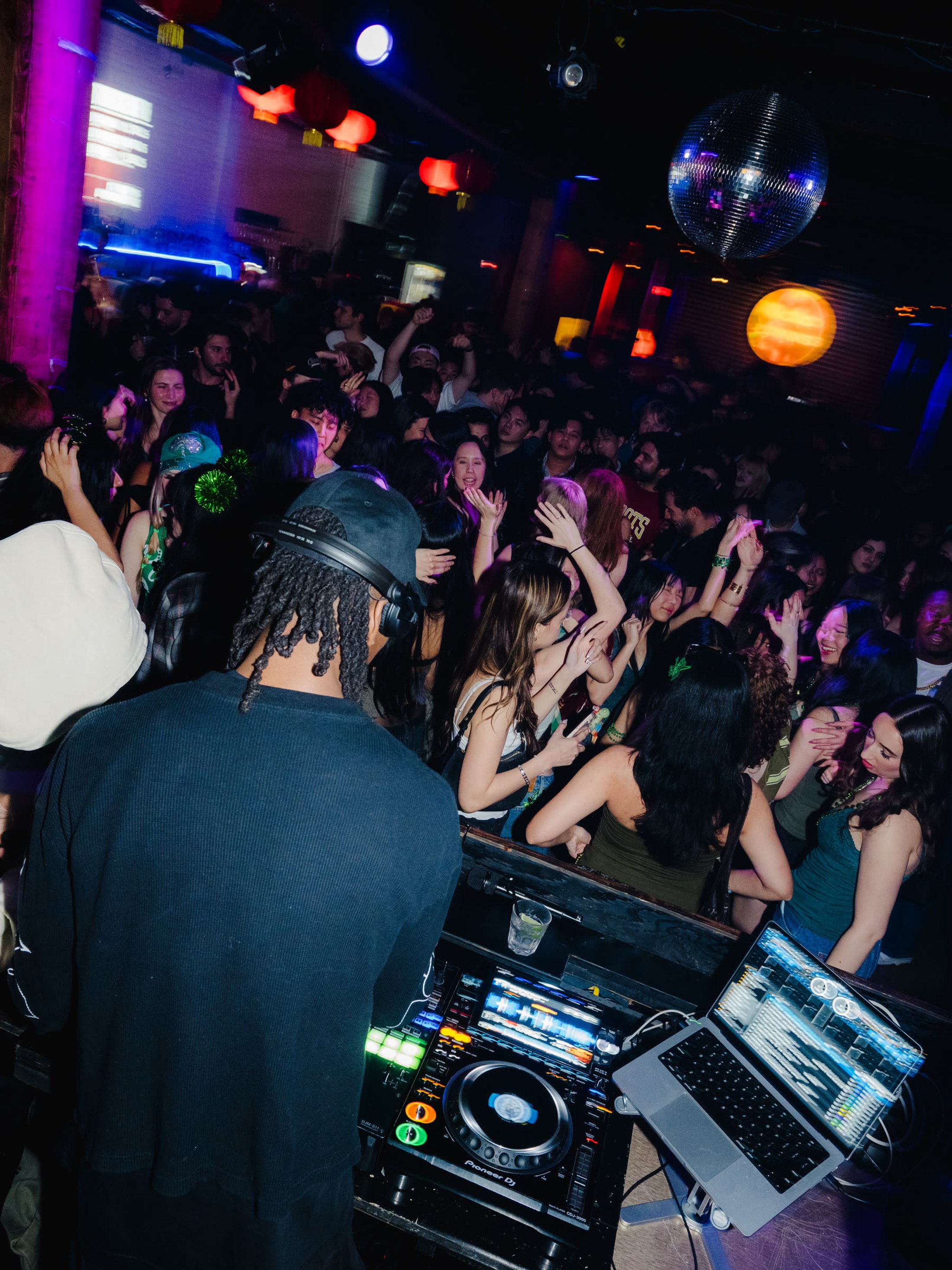 FORTUNE SOUND CLUB photo 38