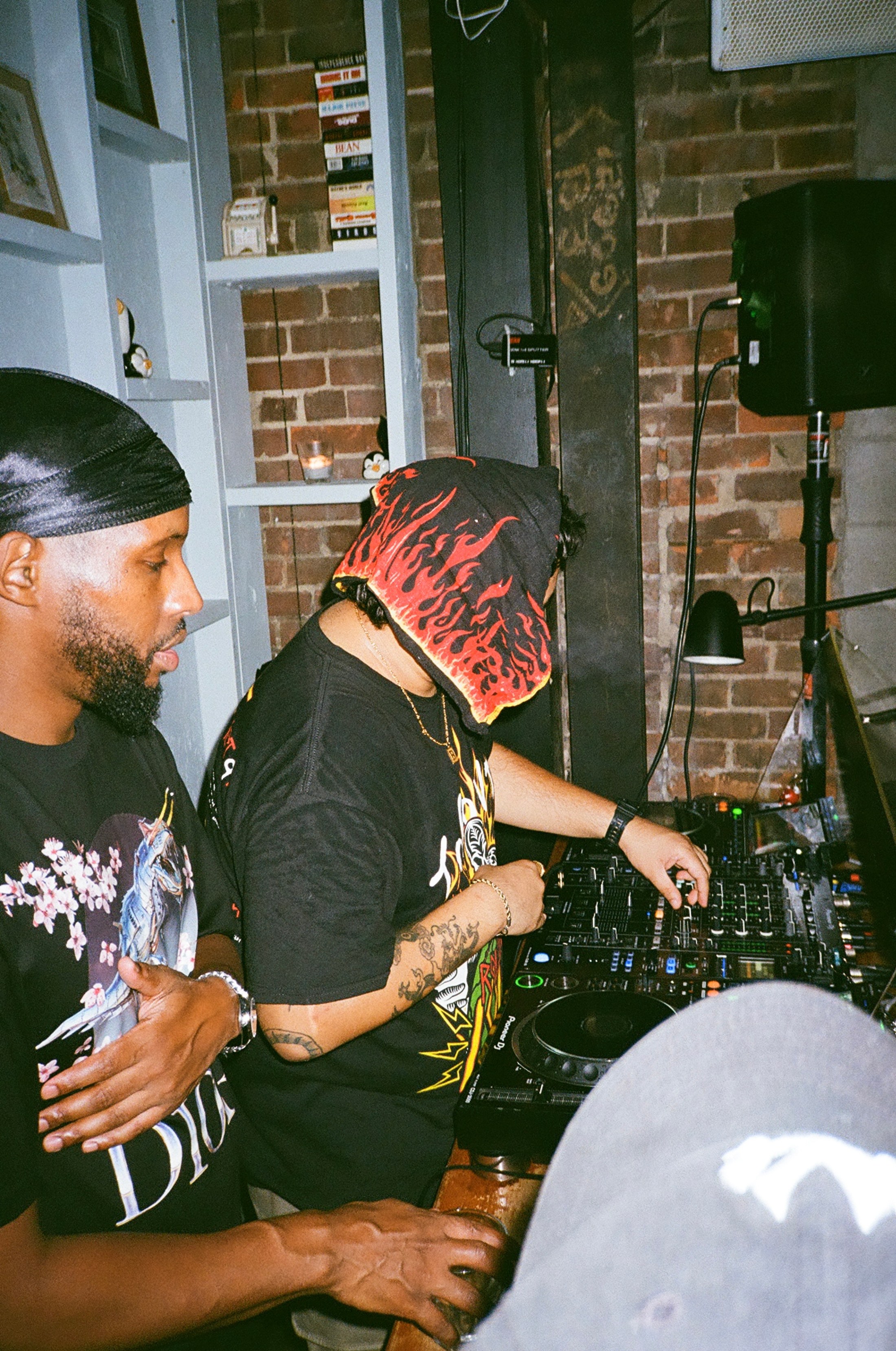 APT200 26'