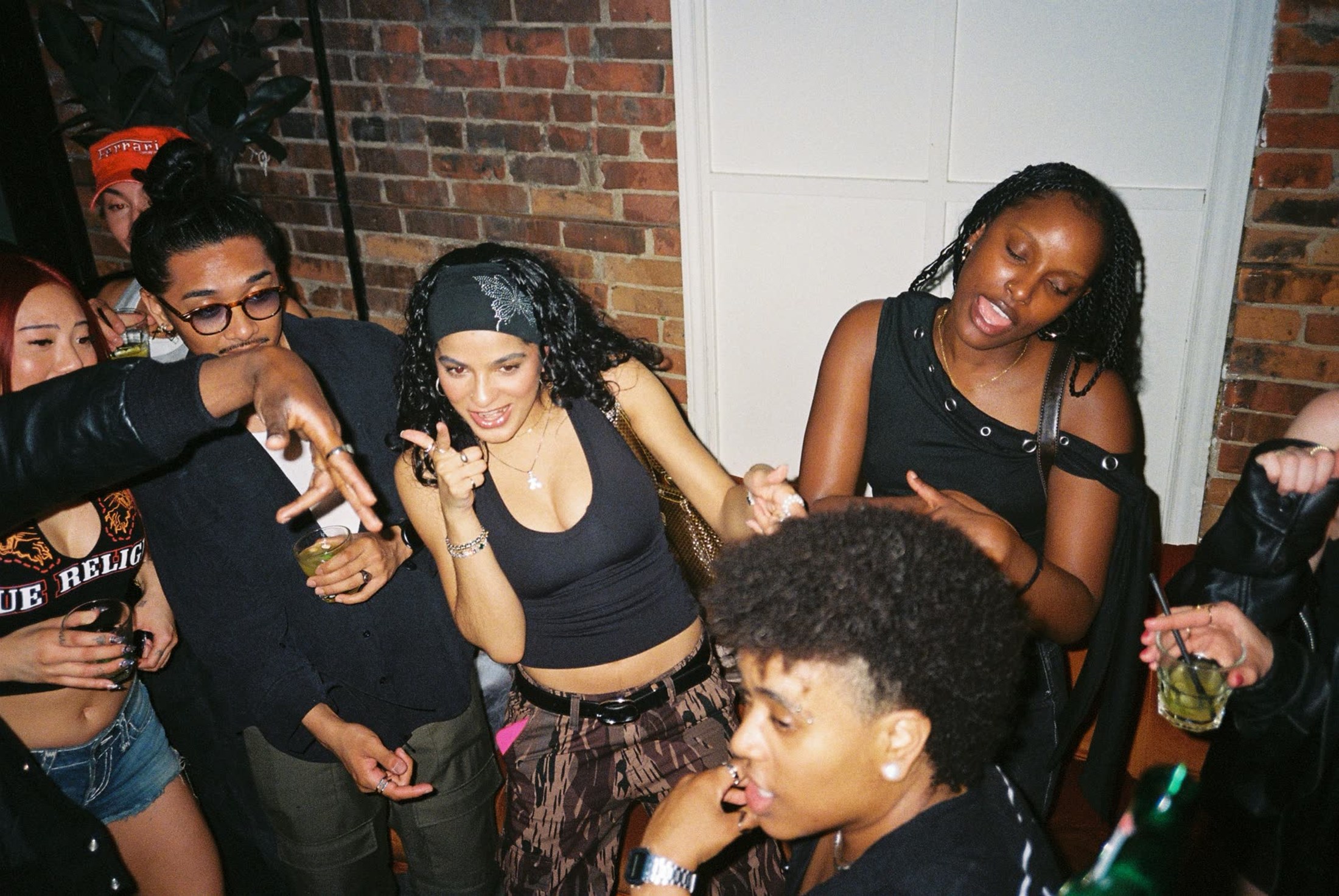 APT200 TO 26 photo 9