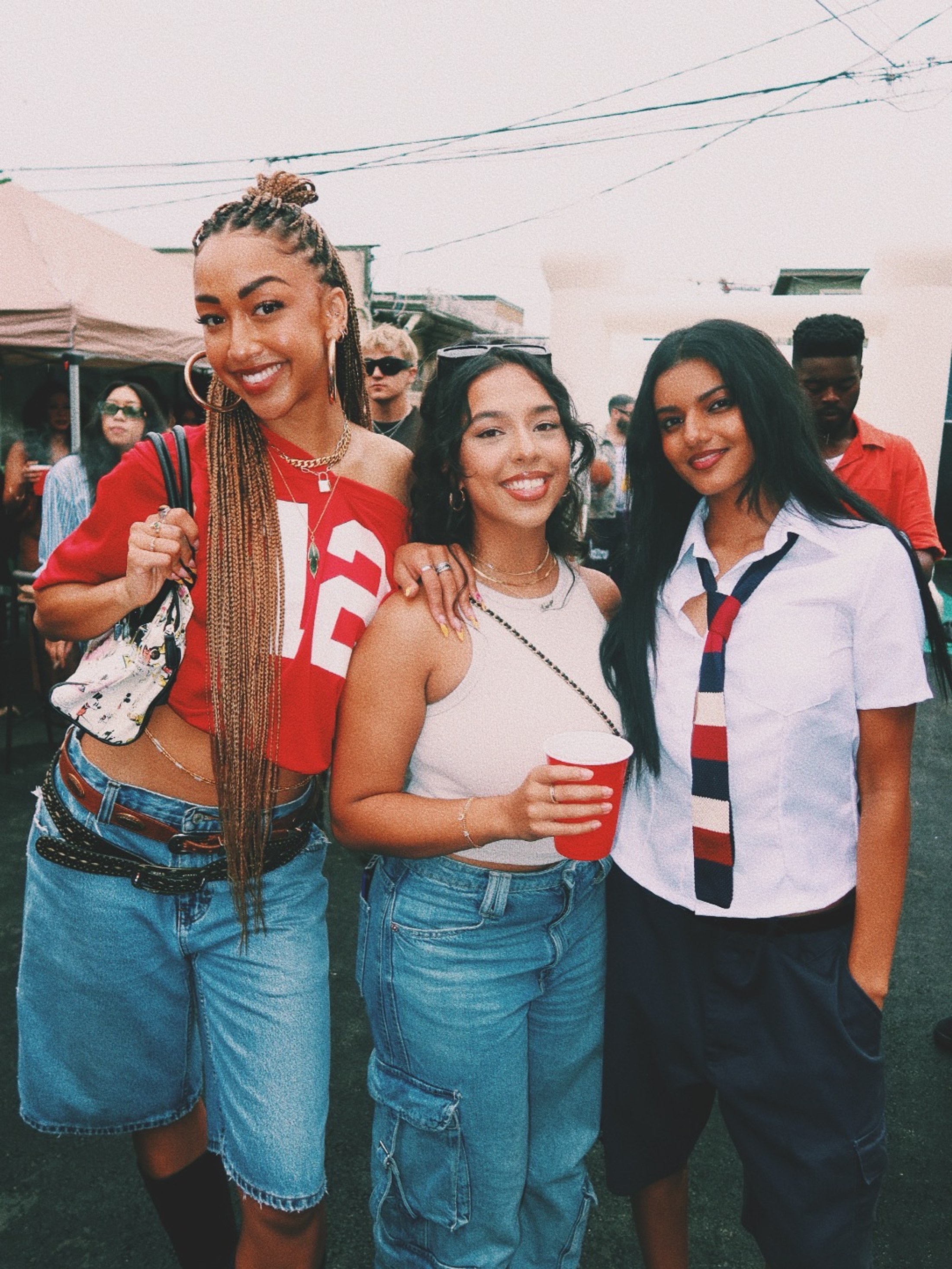 DAY DRINKS 25'