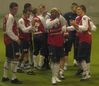 28.01.2007 MyPa juhlii mestaruutta: Aleksei Kangaskolkka, Tuomas Kansikas, Toni Huttunen, Janne Korhonen, Mohamed Fofana, Eero Peltonen