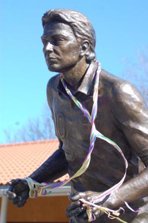 Jari Litmasen patsas 01.05.2013