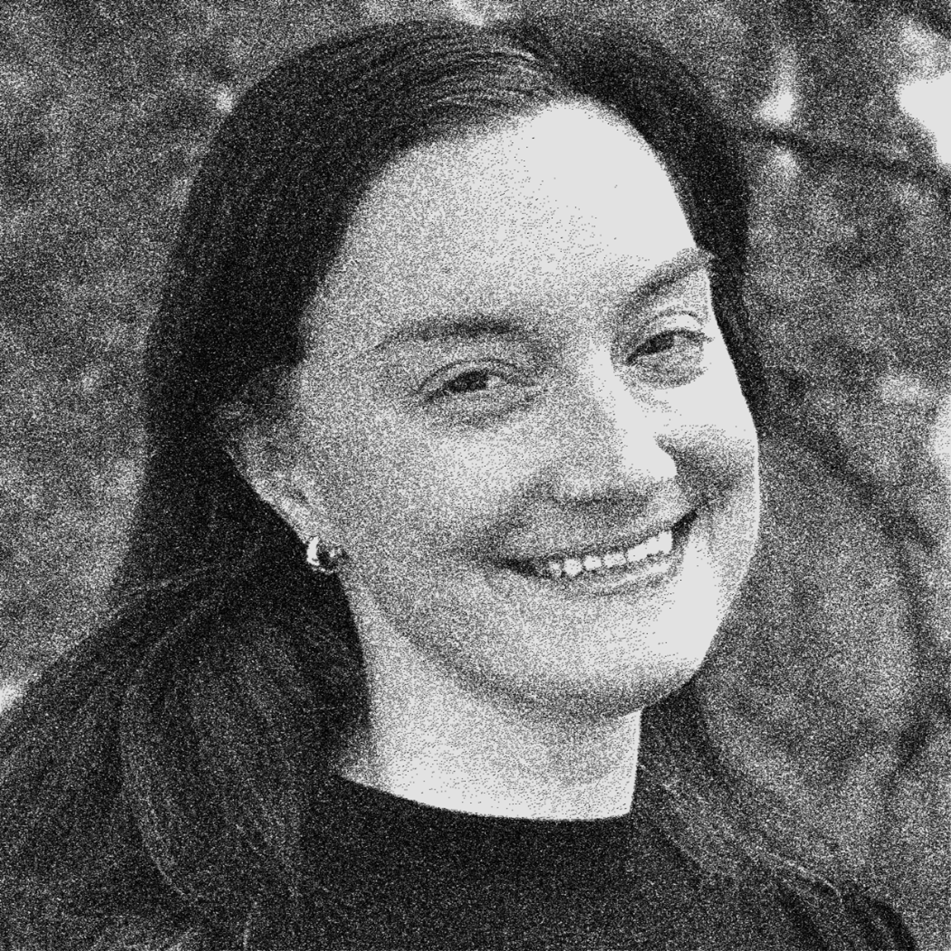 black and white photo of Kristen Bates