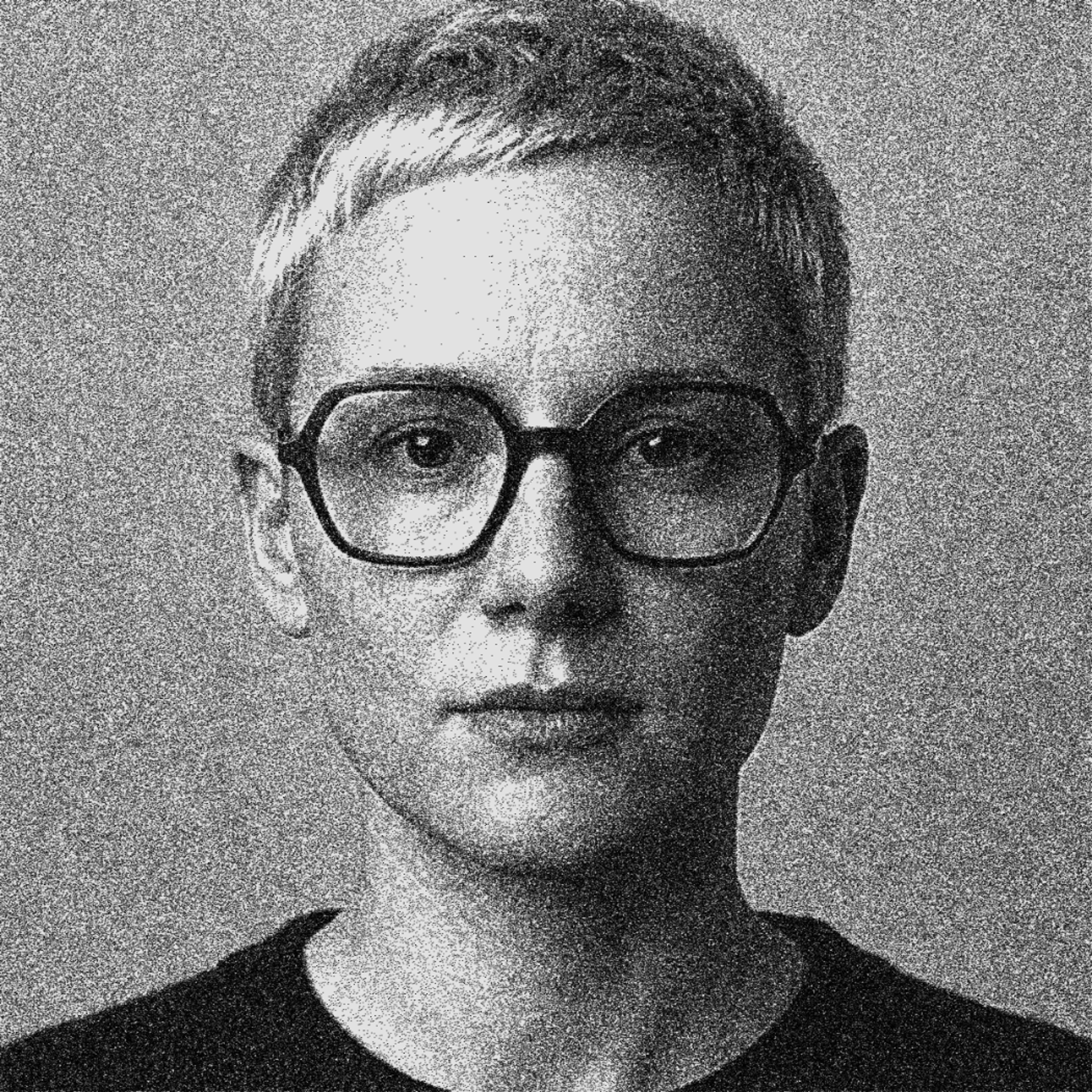 black and white photo of Laura Fehre