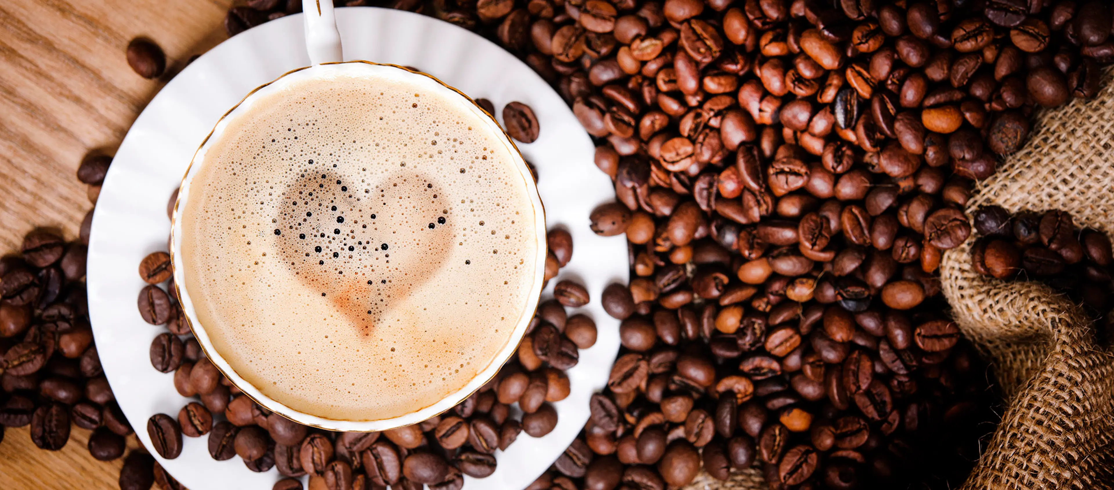 Kaffekopp og kaffebønner