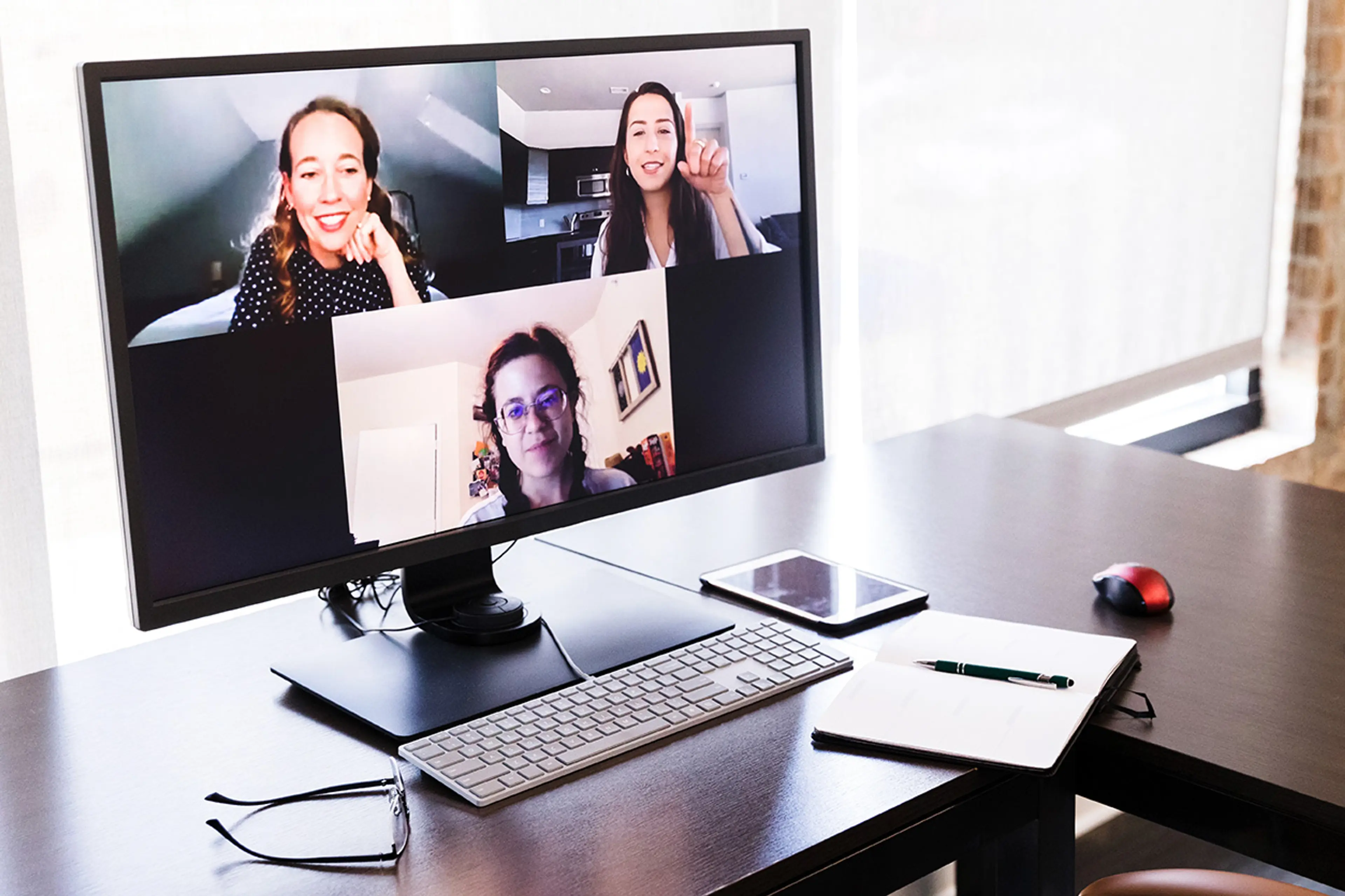 PC-skjerm med videomøte