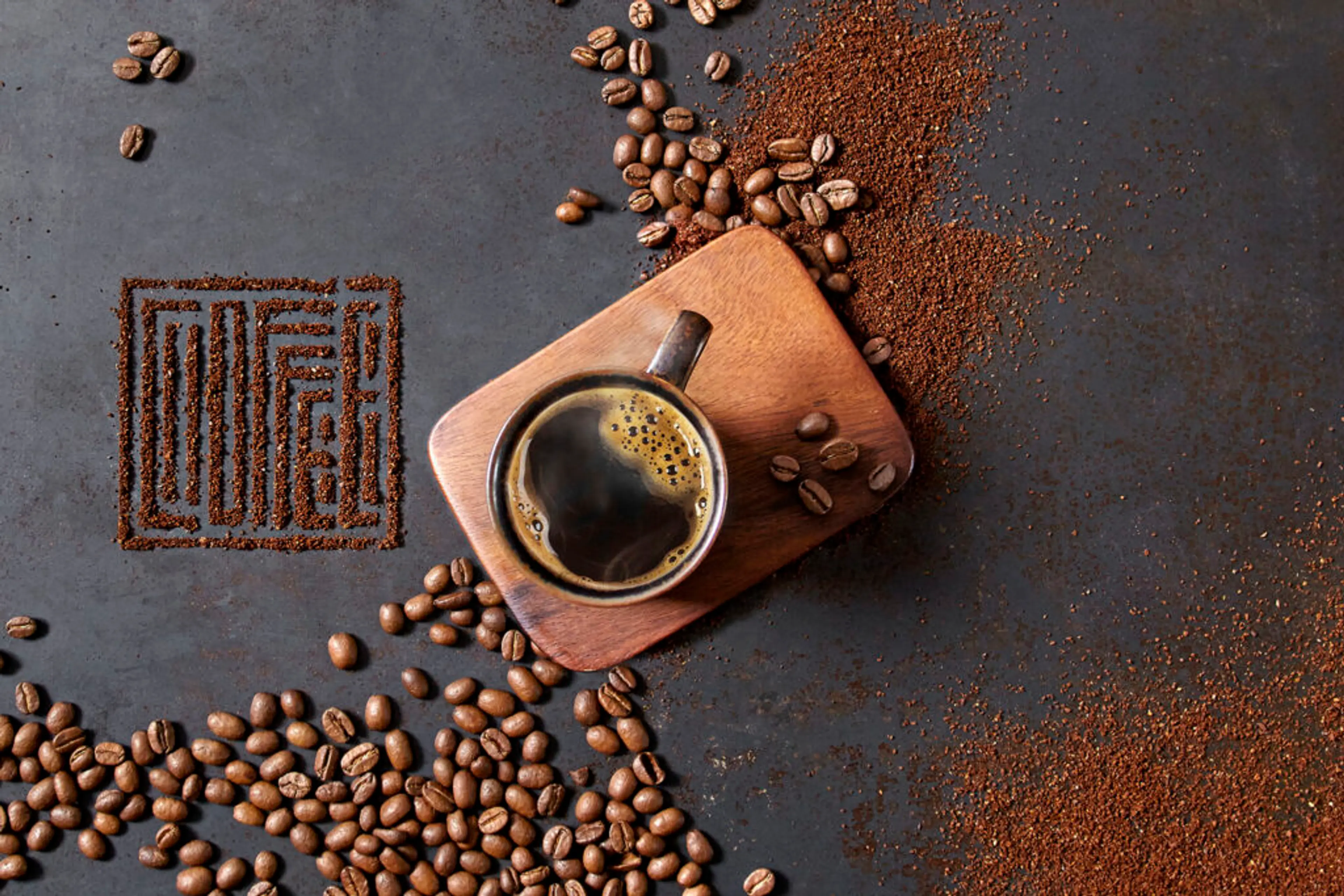 Kaffekopp og kaffebønner