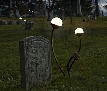 Solar lights store for headstones