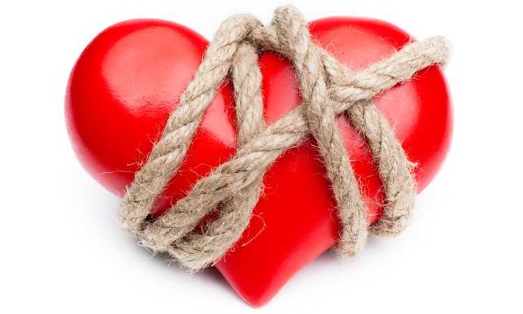 heart wrapped in rope