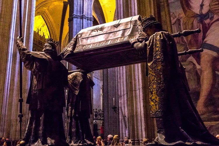 christopher columbus tomb in seville cathedral spain