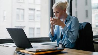 Operational Efficiency and Integration: AI's Impact on Training Systems