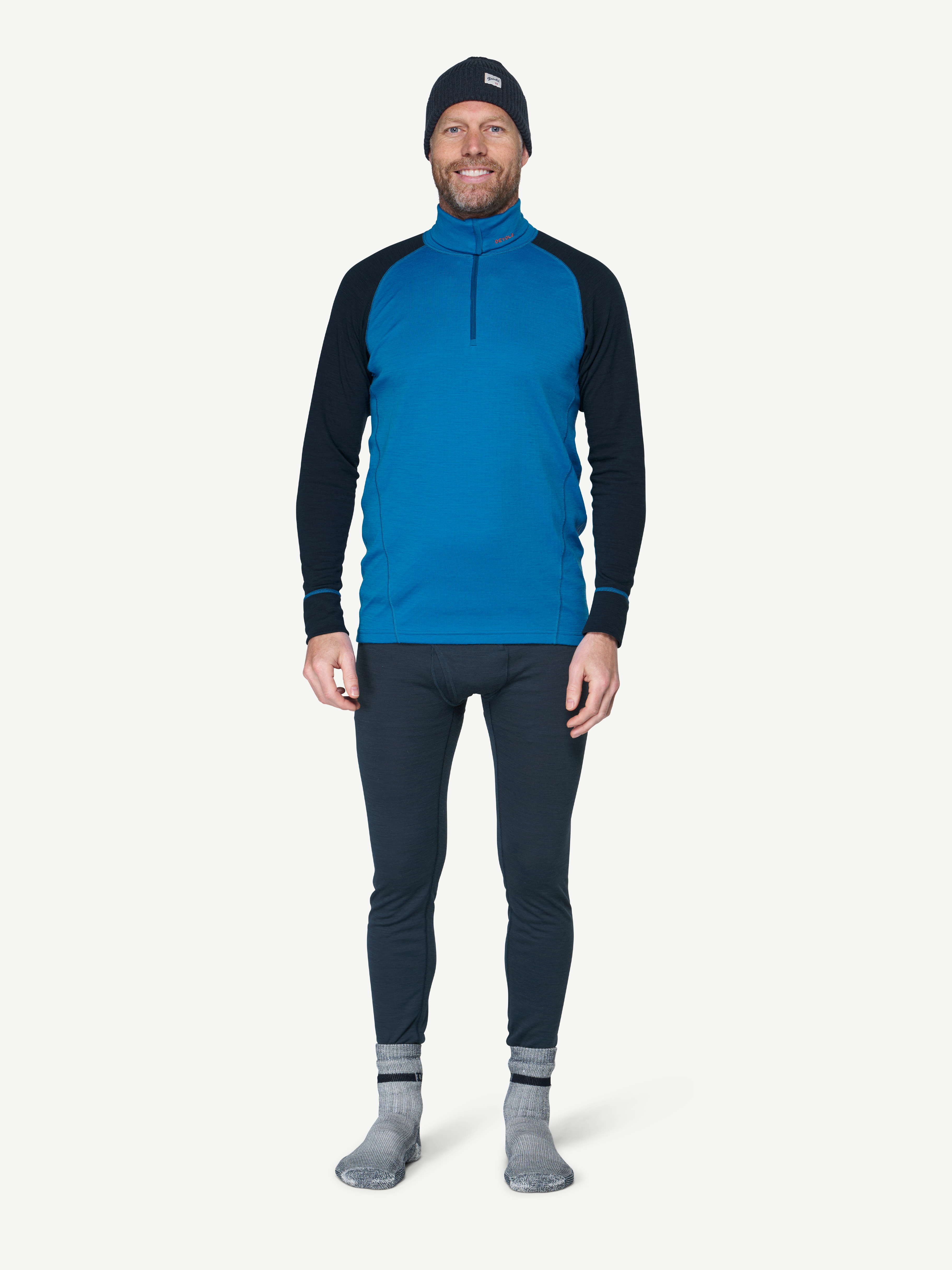 yu　0527 Duo Active Merino 205 Zip Neck Man