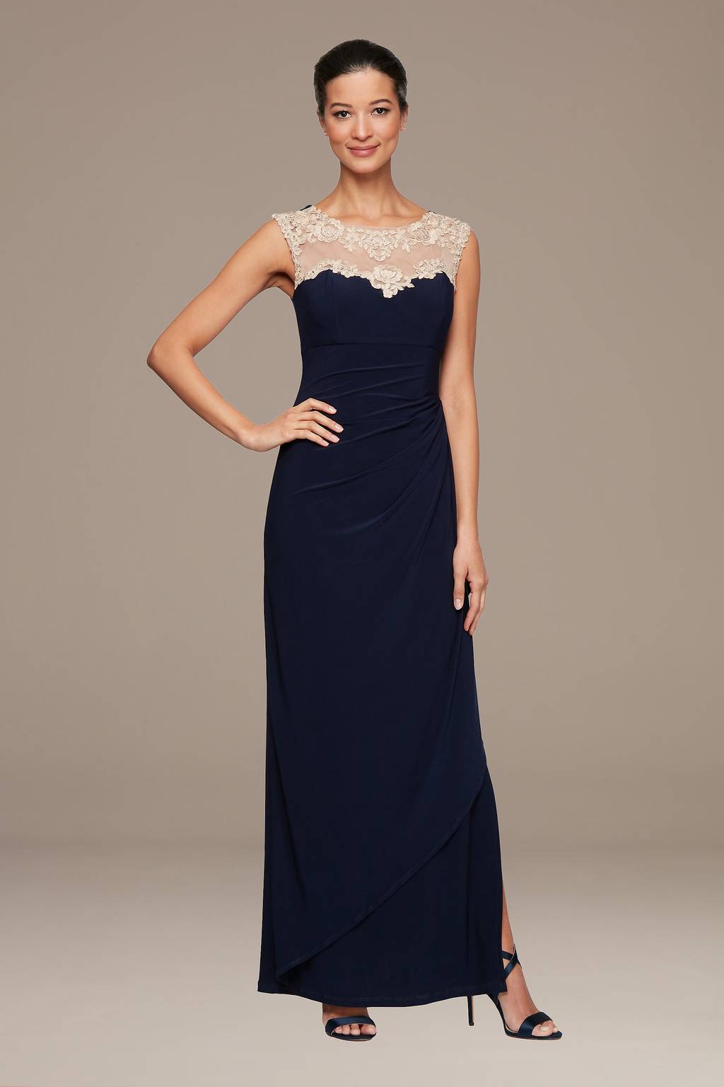 high neck a line dress Stacees Bridesmaid A-line High-Neck Long/Floor-Length Chiffon Pleated The fabric is comfortable for skin Stacees Bridesmaid Dress A-line Empire