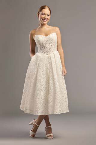 graduation dresses david's bridal White Graduation Dresses That Are Anything But Basic