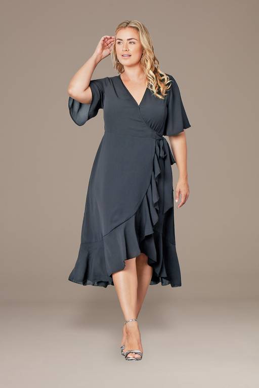 love lies chiffon dress in lavender Maxi - Halter V-Neck Fit and Flare 5160 The flattering V Color:DRESS BLUE Hollister “asymmetrical hem halter Cheap Casual Homecoming Dresses