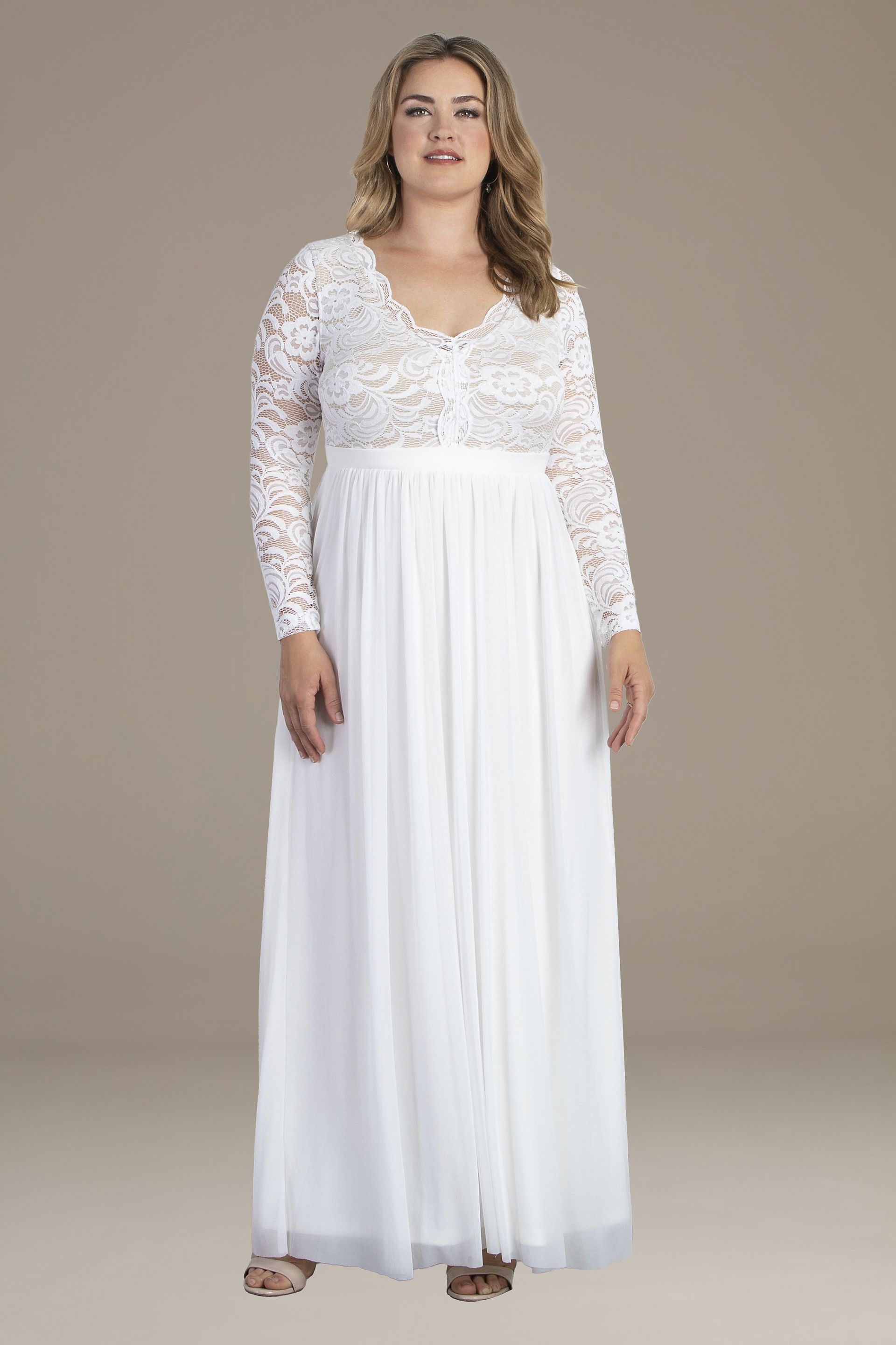 View Kiyonna Everlasting Love Plus Size Wedding Dress in all available color and sizes Picture of Everlasting Love Plus Size Wedding Dress
