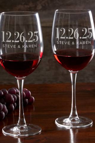 View Personalization Mall Personalized Wedding Favor Red Wine Glass in all available color and sizes Picture of Personalized Wedding Favor Red Wine Glass