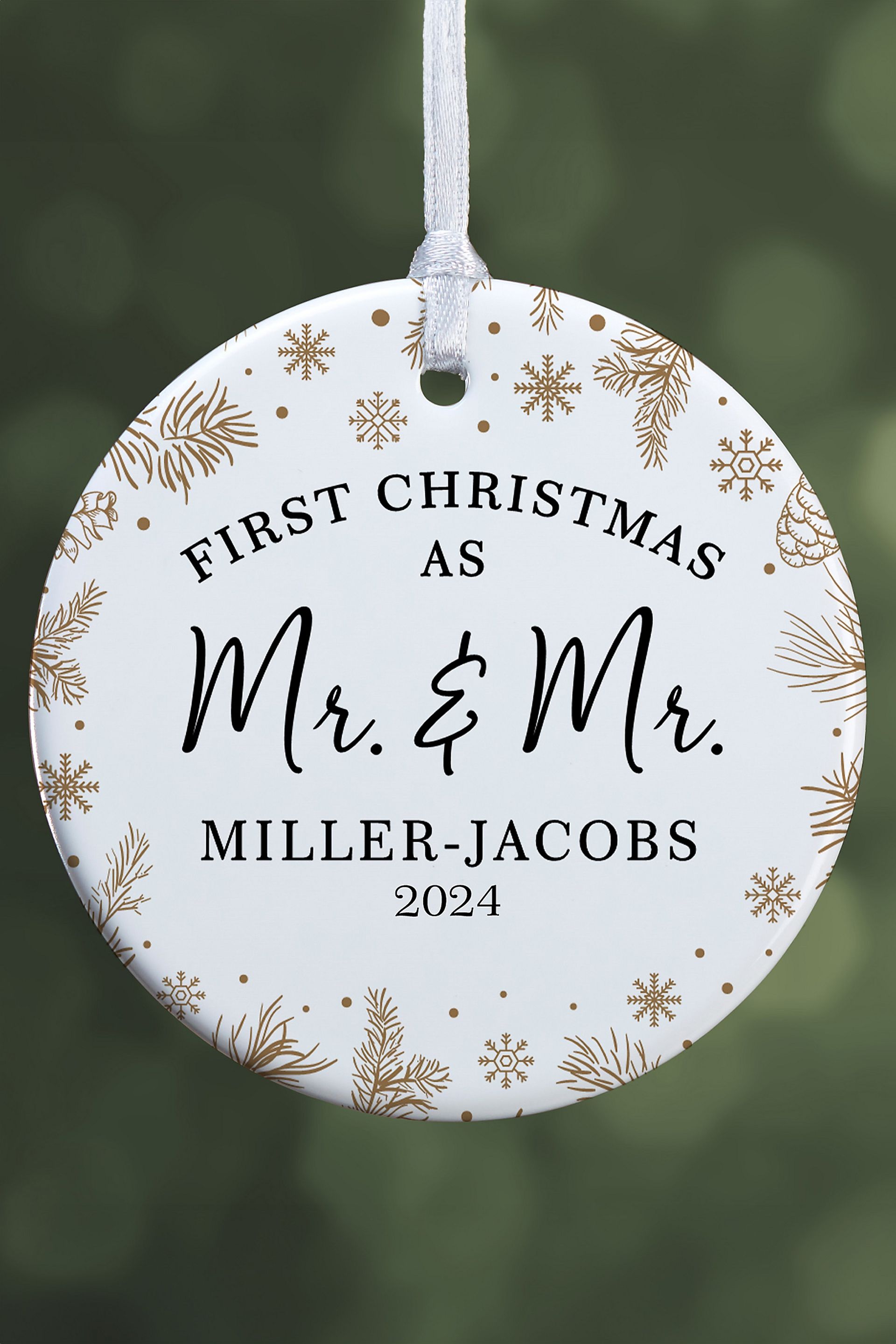 Picture of Gold Foliage Wedding Personalized Ornament