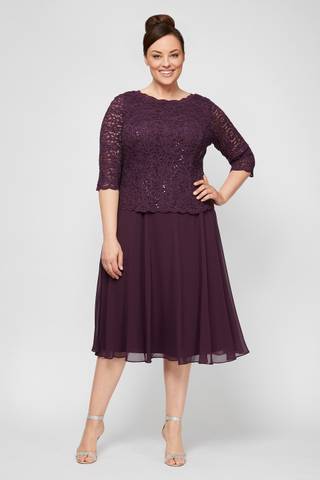 Picture of V-Back Scoopneck Plus Size Dress with 3/4 Sleeves