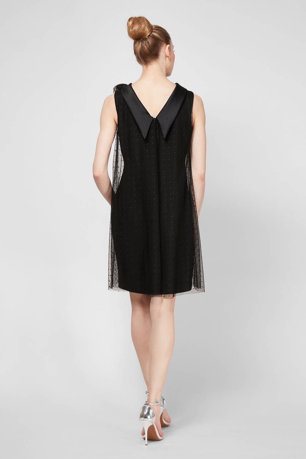 mesh panel shift dress Black Cotton Sweatshirt Dress With Sheer Mesh Panel, Long Sleeve Athleisure Tunic, Minimalist Shift Dress, Edgy Streetwear Midi,gift for Her