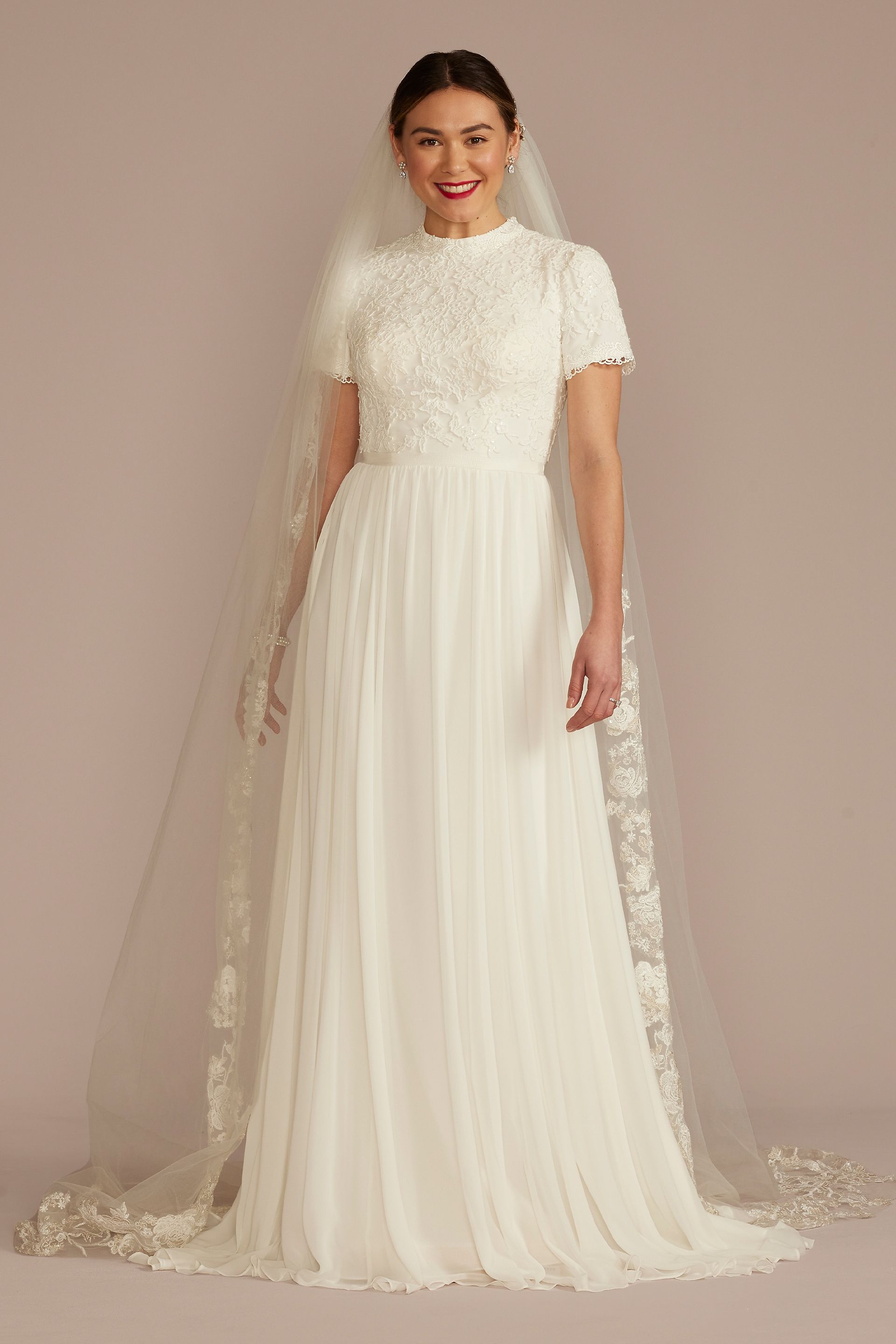 high neck short sleeve lace wedding dress High-Neck Cap Sleeve A-Line Lace Summer Wedding Dress Beach With Court Train