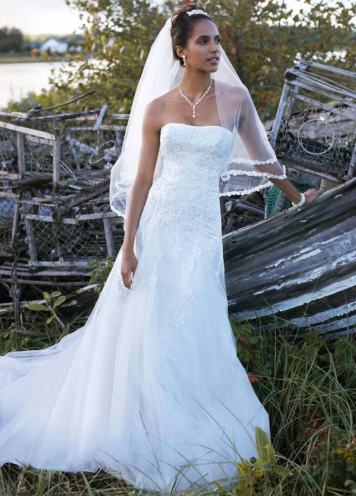 lace wedding dress no train Lace Appliques Bodice A-Line No Train Ivory Bridal Wedding Gown US Size 8