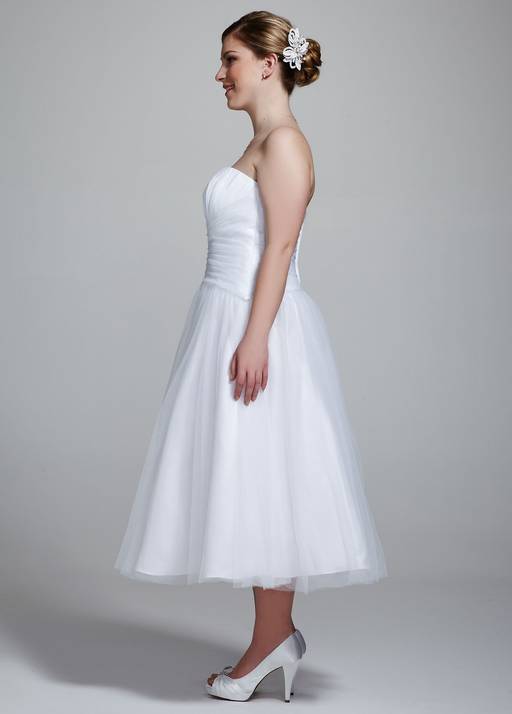 plus size white strapless dress Africa Mermaid Wedding Dresses Lace Ruffles Bridal Gowns or cocktail parties City Chic Plus Size Lina