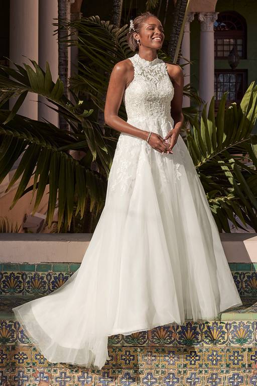 high neck lace dress wedding Luxury Modest Long Sleeve Vintage-Inspired Gown Plus Size Size 16 in bra cups for comfort and support VIEW MORE Long Sleeve Wedding Dresses Tea Length Wedding Dress with