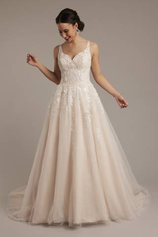 Picture of Lace Applique Tank Ball Gown Wedding Dress