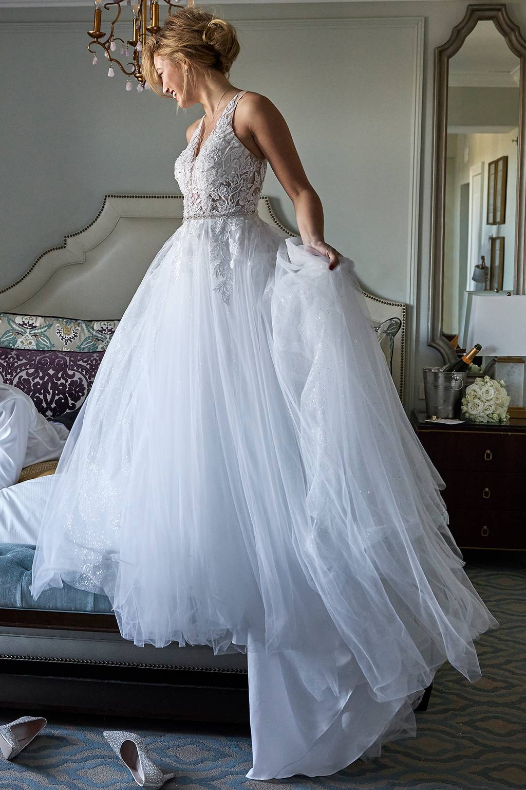 illusion halter wedding dress Halter Neck Lace A-line Tulle Destination Wedding Dress Light Ivory