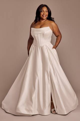 plus size casual wedding dresses for older brides Plus-Size Wedding Dresses