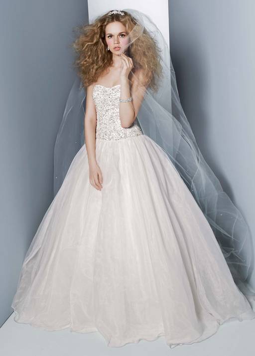 oh polly gold embellished dress Jasella Corset Gown in Color:POWDER Cut to a figure badge:sale I keep finding myself