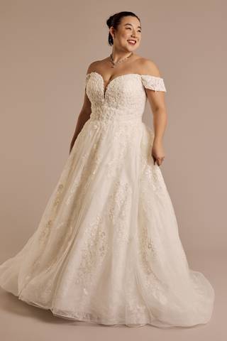 Picture of Off-the-Shoulder Tulle Ball Gown Wedding Dress