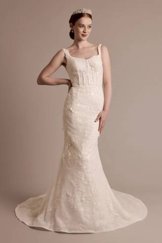 Picture of Tank Strap Lace Applique Mermaid Wedding Dress