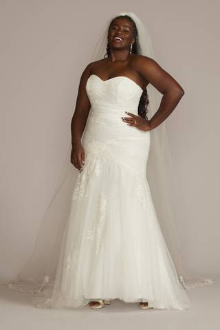 Picture of Lace Up Back Strapless Mermaid Wedding Dress
