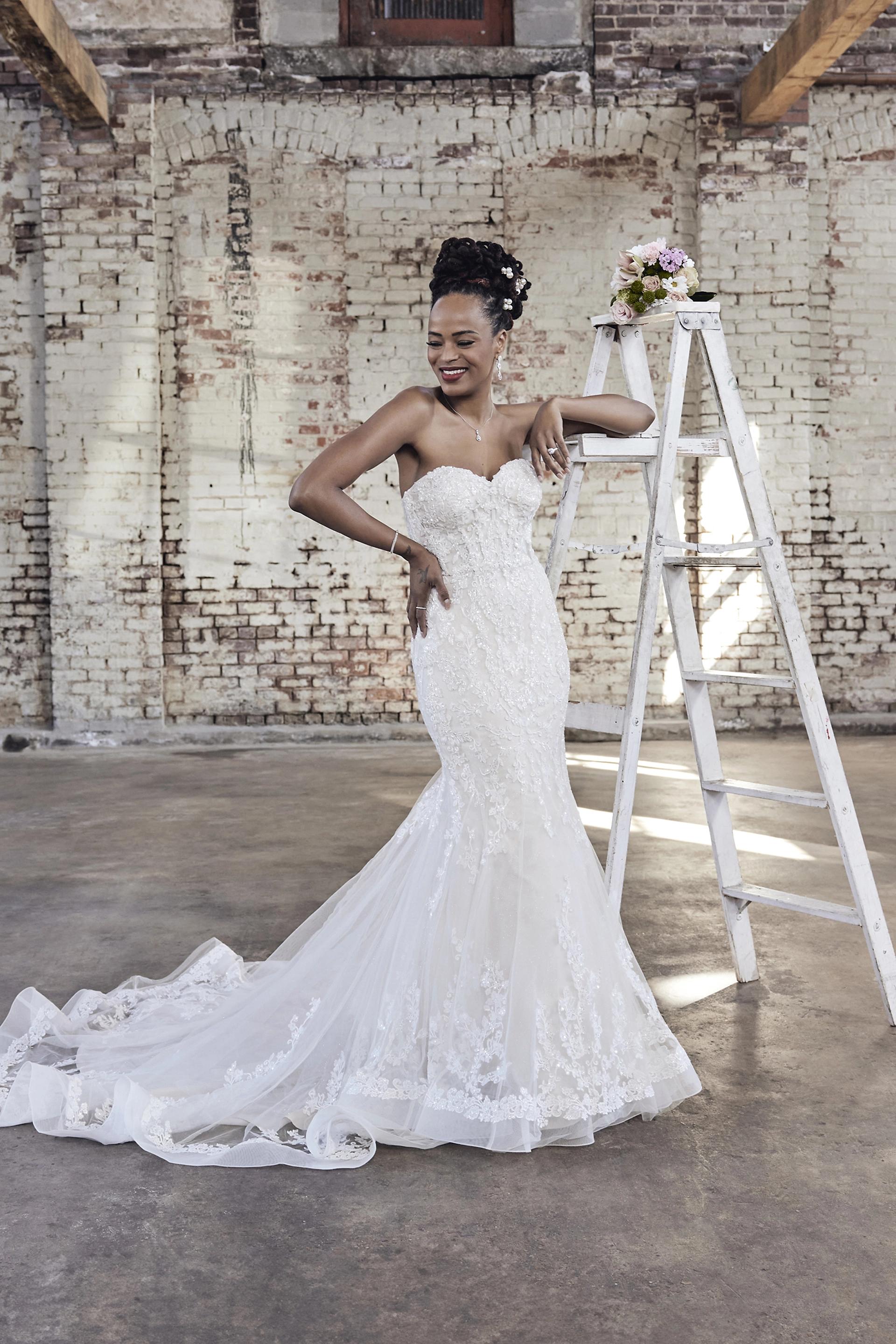 Picture of Tulle and Beaded Lace Mermaid Wedding Dress
