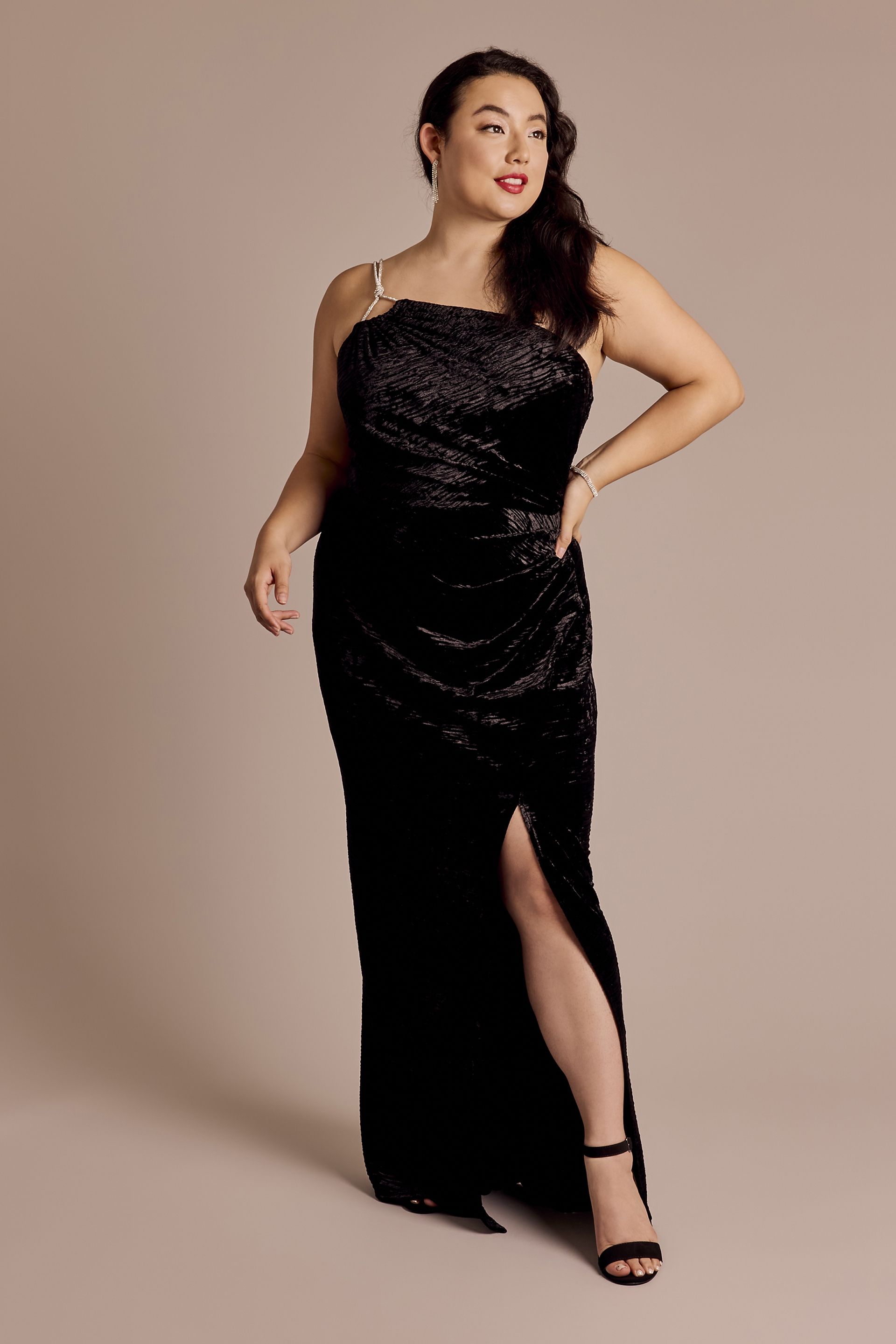 Picture of Crystal One-Shoulder Crushed Velvet Sheath Dress