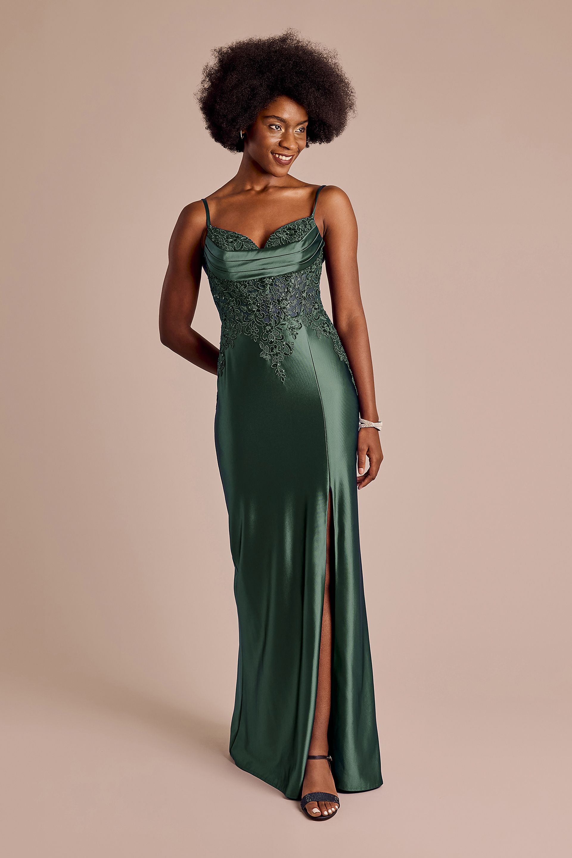 david's bridal emerald green prom dress Dresses - Emerald, Hunter, Dark, Light COLOR:Blue/White RED DRESSES Baby Blue Tulle Midi