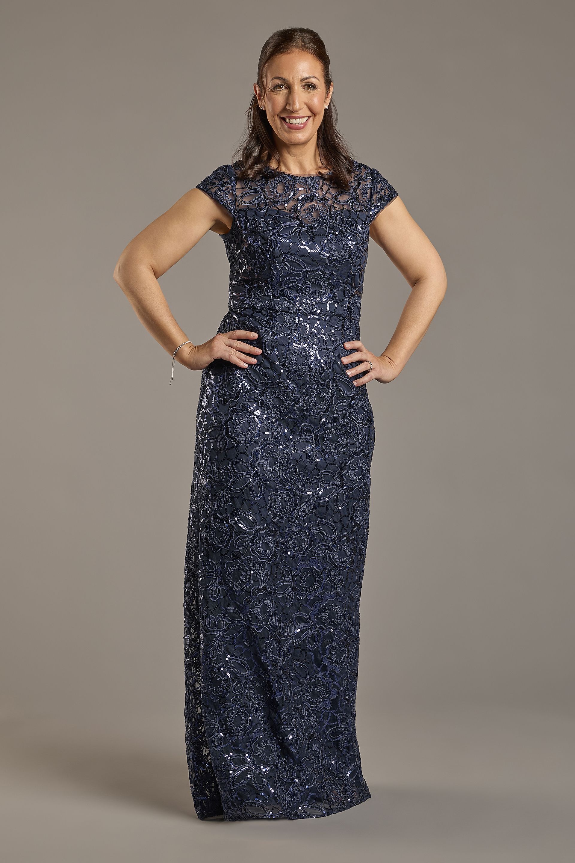 Picture of Short Sleeve Embroidered Sheath Dress