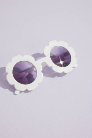 View Event Blossom Flower Girl Sunglasses in all available color and sizes Picture of Flower Girl Sunglasses