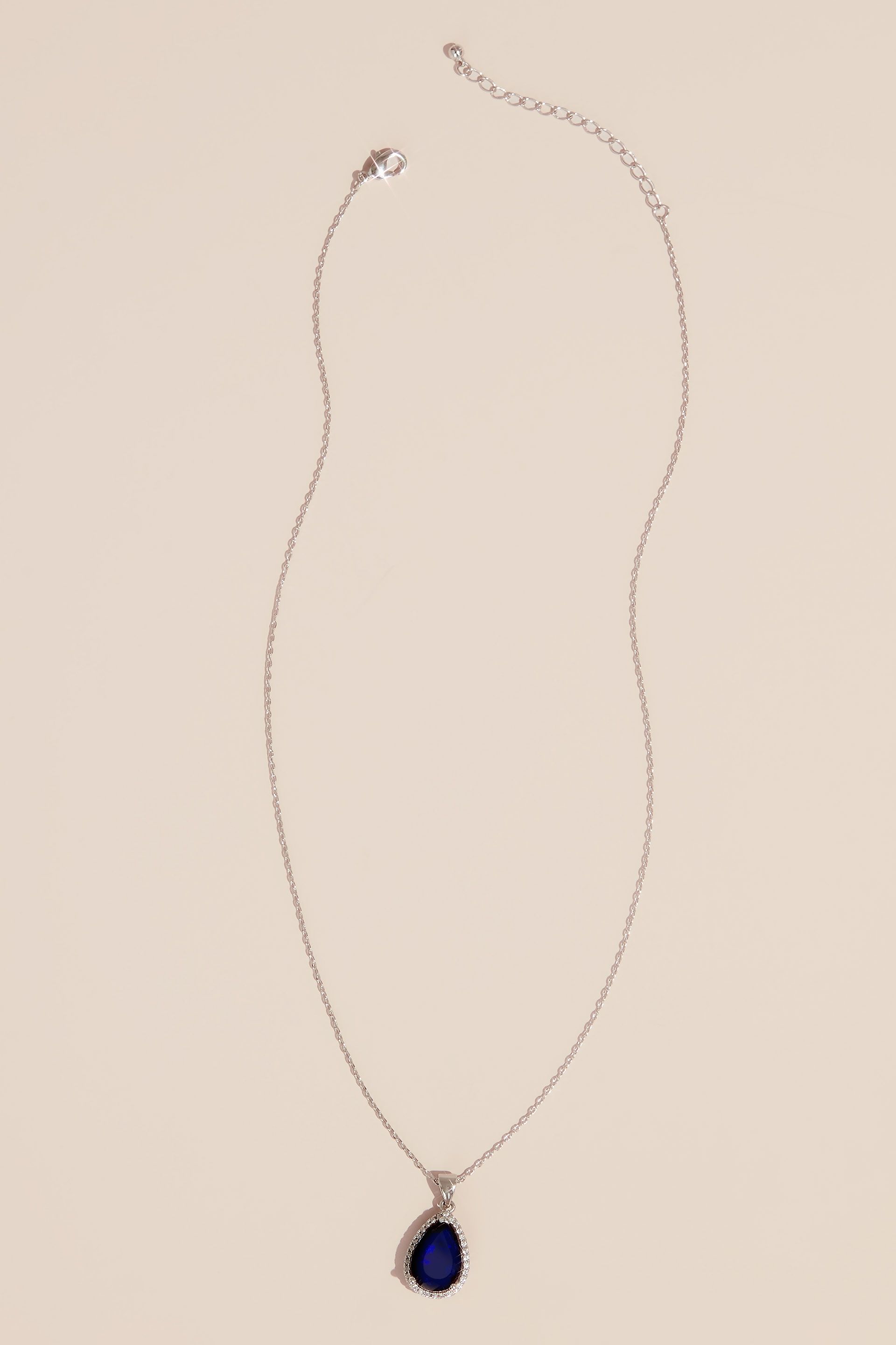 Picture of Pear Sapphire Pendant Necklace