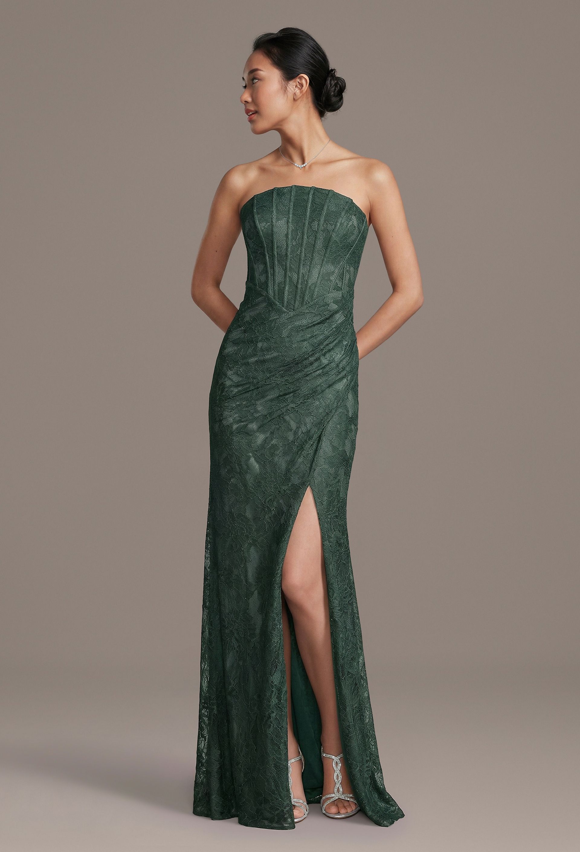 Picture of Lace Sculpted Neckline Sheath Dress