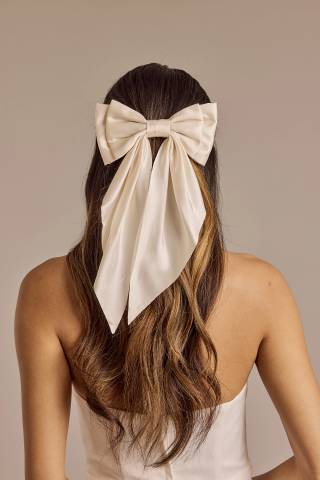 Picture of Satin Bow Barrette