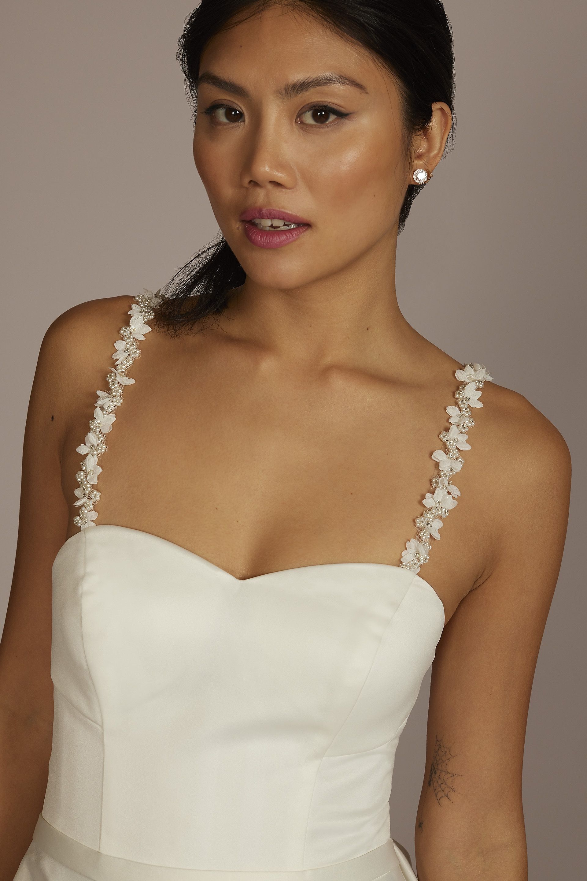 Picture of 3D Floral Detachable Straps